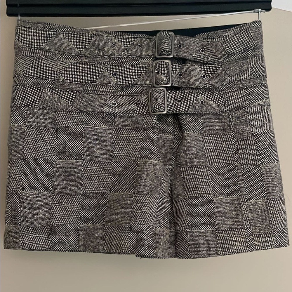 Express wool mini skirt